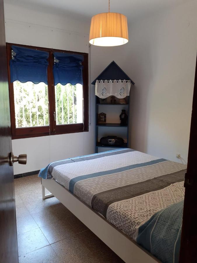 Villa Pordofo 2 Chambres Roses Exterior photo