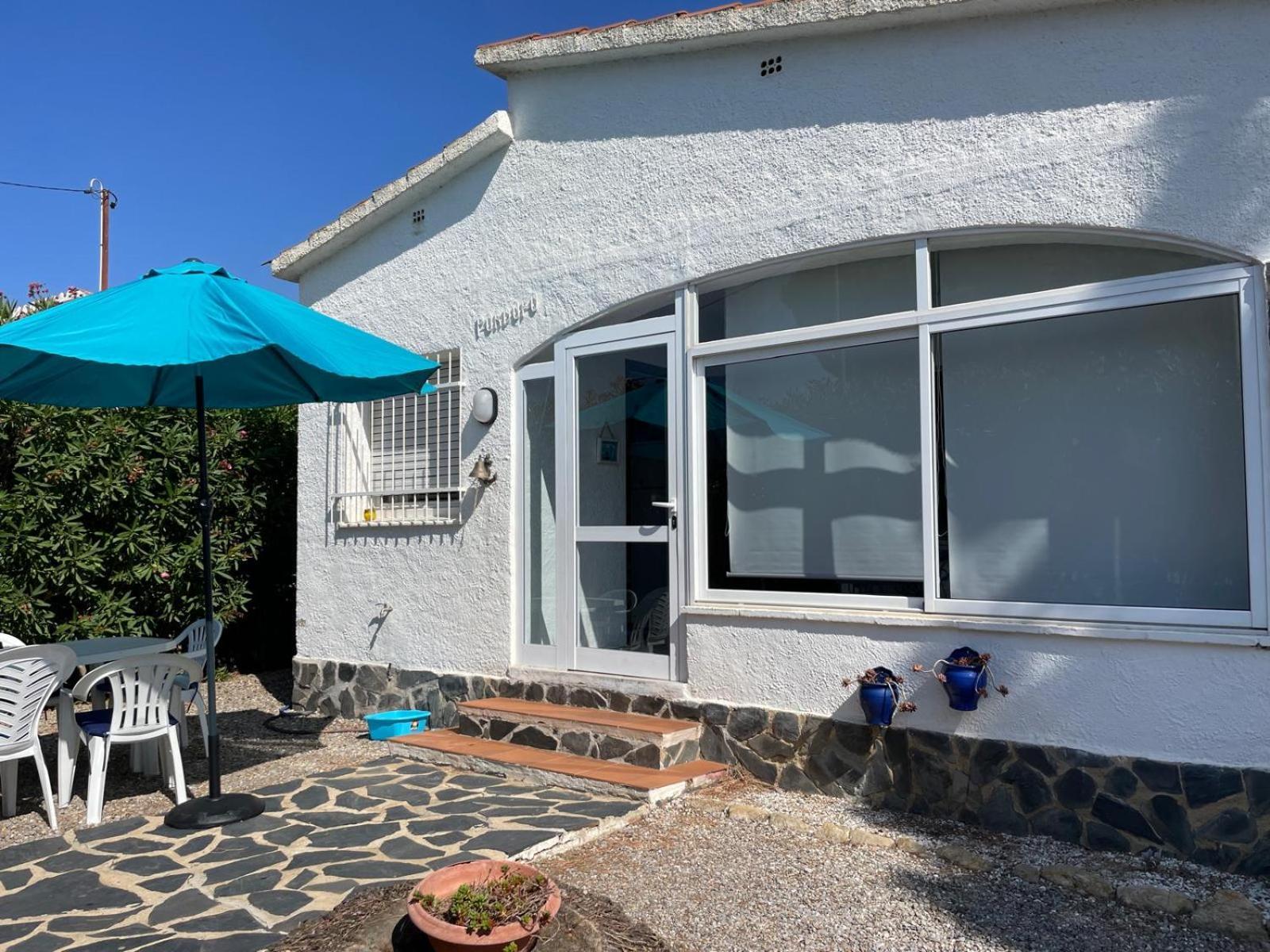 Villa Pordofo 2 Chambres Roses Exterior photo